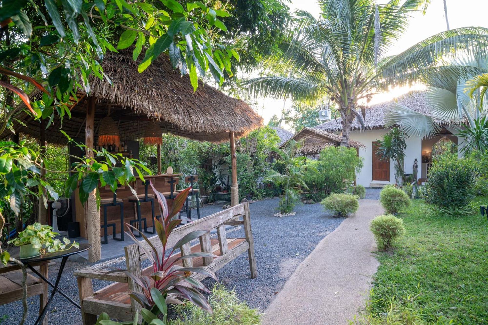 Tropical Season Villa Resort Маенам Экстерьер фото